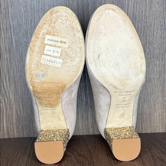 🔥🔥🔥Kate Spade Nude Pumps with Sparkling Gold Heel Size: 7M🔥🔥🔥 - Picture 3 of 8